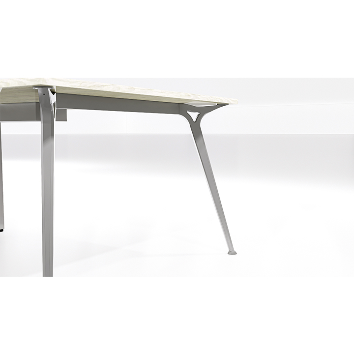 18 seater - Slim Leg